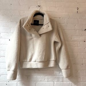 Sherpa sweater